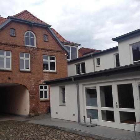 Pension Ratskeller Hagenow Exteriör bild